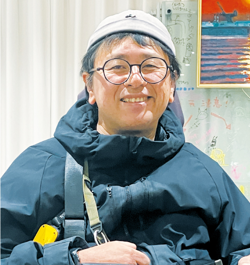 ともいきボランティアの牛尾 浩一さん（右）と阿部 良子さん（左）