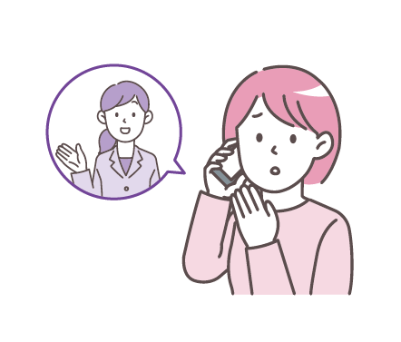 電話で相談する女性